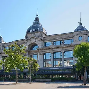 4* Otel Hilton Old Town