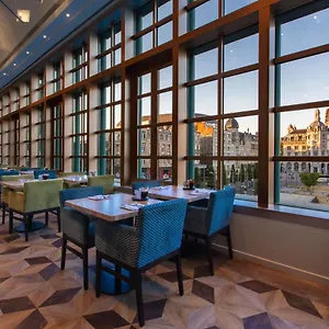 4* Otel Radisson Blu Hotel, Centre