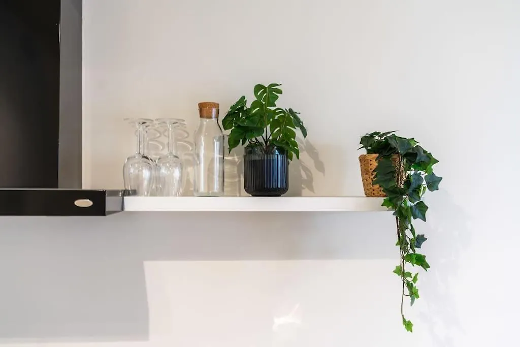 Amazing 1Br Apartment In Anvers 0*,